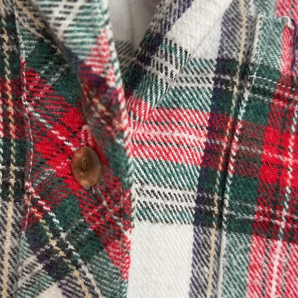 VINTAGE HEAVYWEIGHT COZY PLAID BUTTON DOWN - Picture 3 of 5